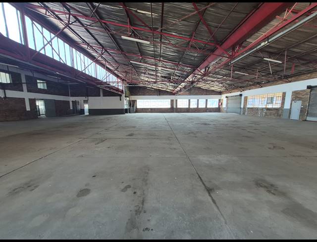 1,554M² WAREHOUSE TO LET IN BENROSE